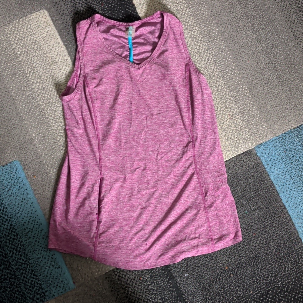 Women’s Sleeveless Heathered Pink/Maroon Tank Top Medium